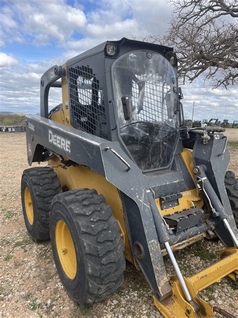 John Deere 328E Skid Steer Loader 